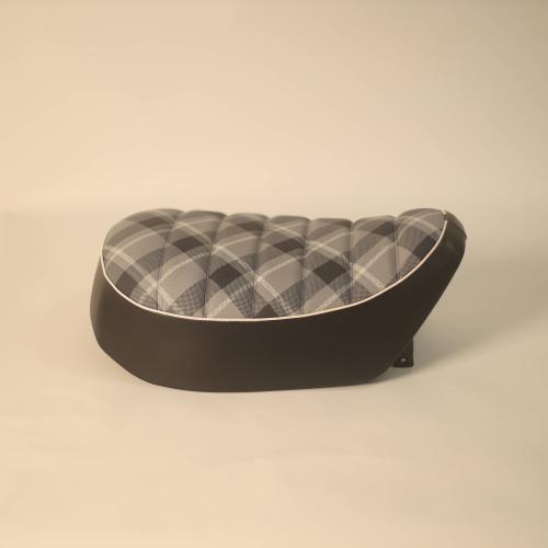 BLACK AND WHITE SEAT FOR MONKEY 125 FITS MODEL FROM 2018 TO 2021